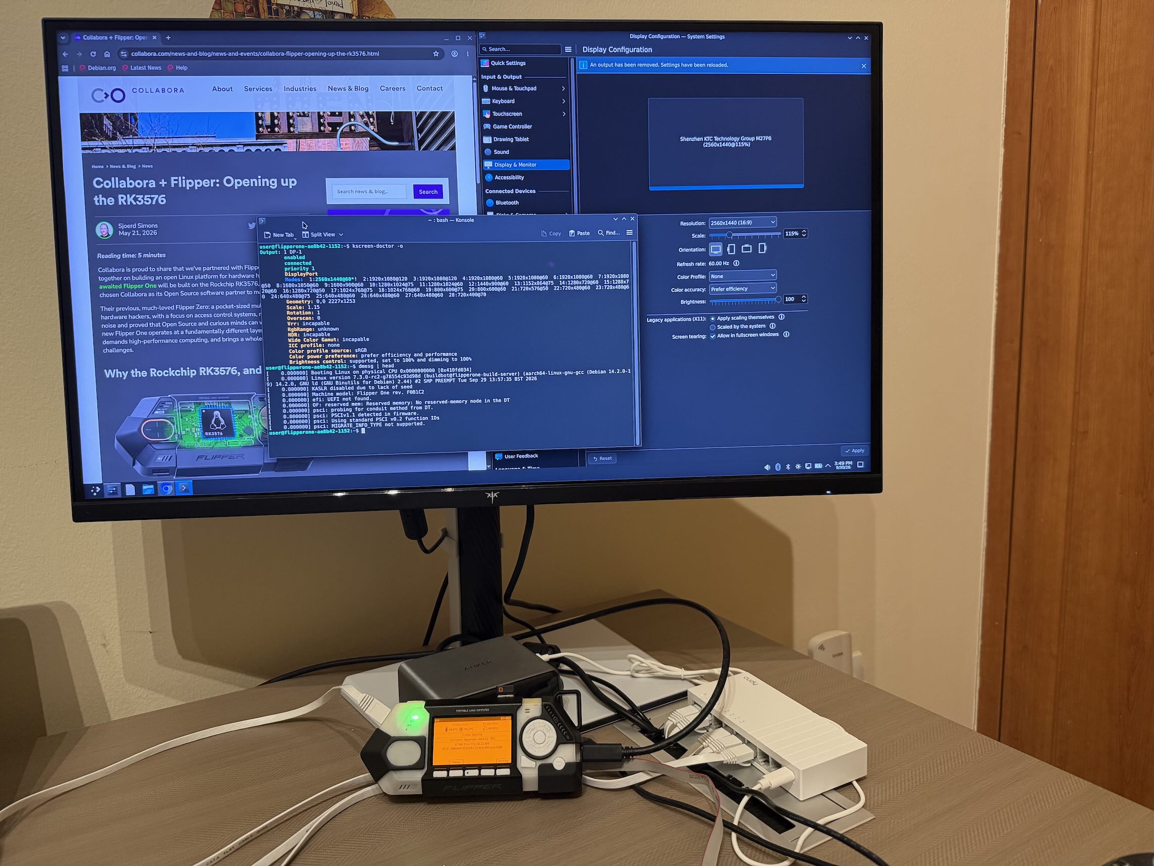 Collabora Flipper Driving Screen Via USB-C